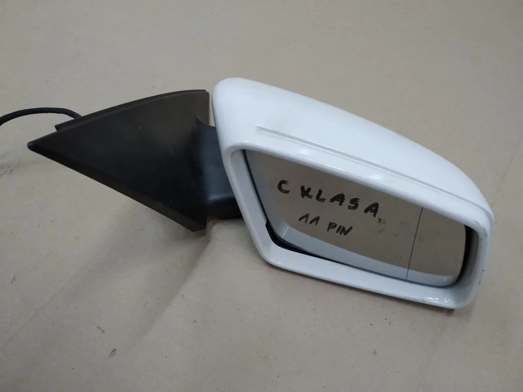 Зеркало правое Mercedes-Benz