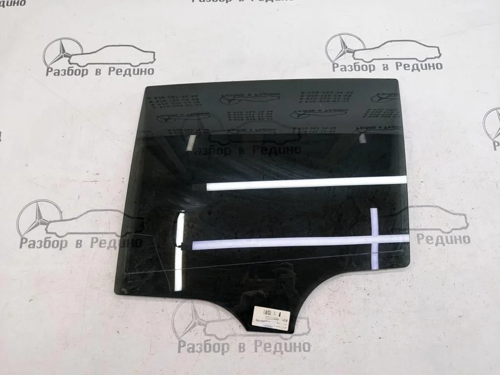 Стекло заднее левое Mercedes-Benz