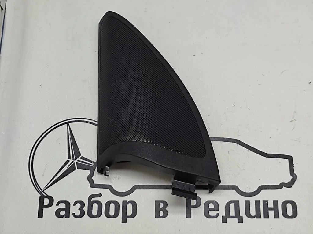 Уголок зеркала Mercedes-Benz