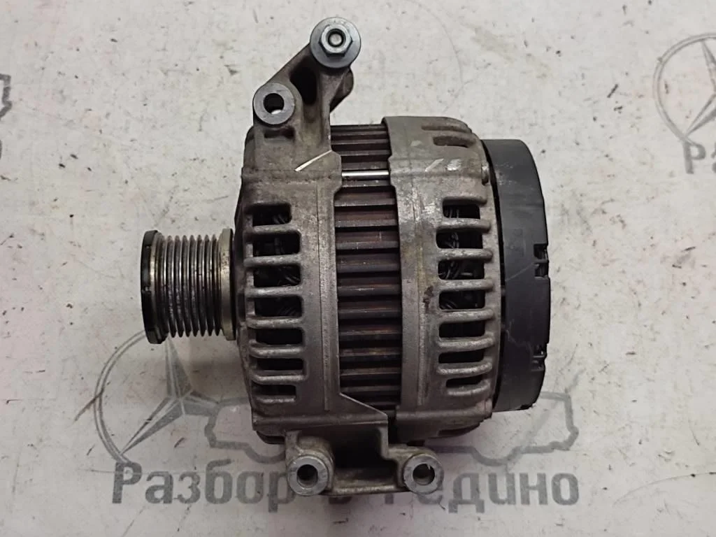 Генератор Mercedes-Benz