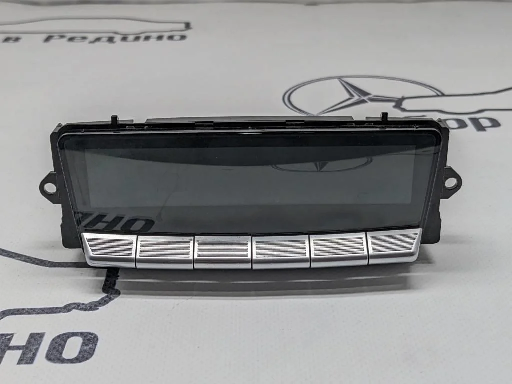 Панель управления климатом Mercedes-Benz