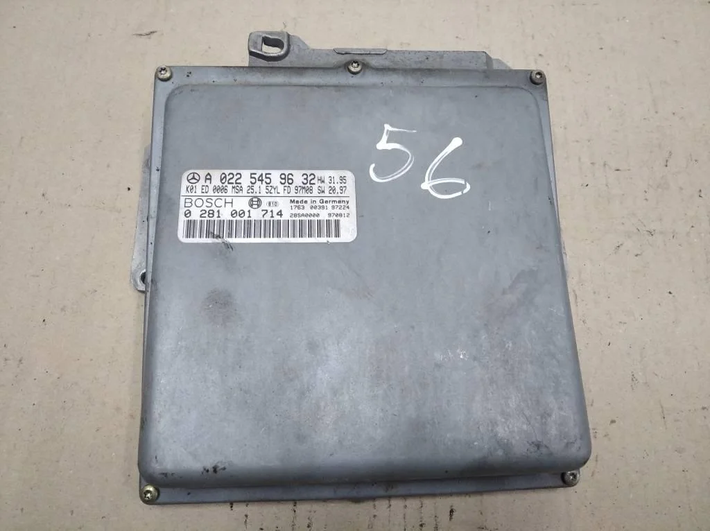 Блок управления двигателем Mercedes-Benz