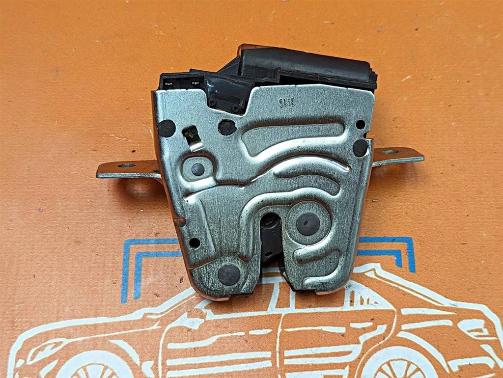 Замок багажника Mercedes-Benz