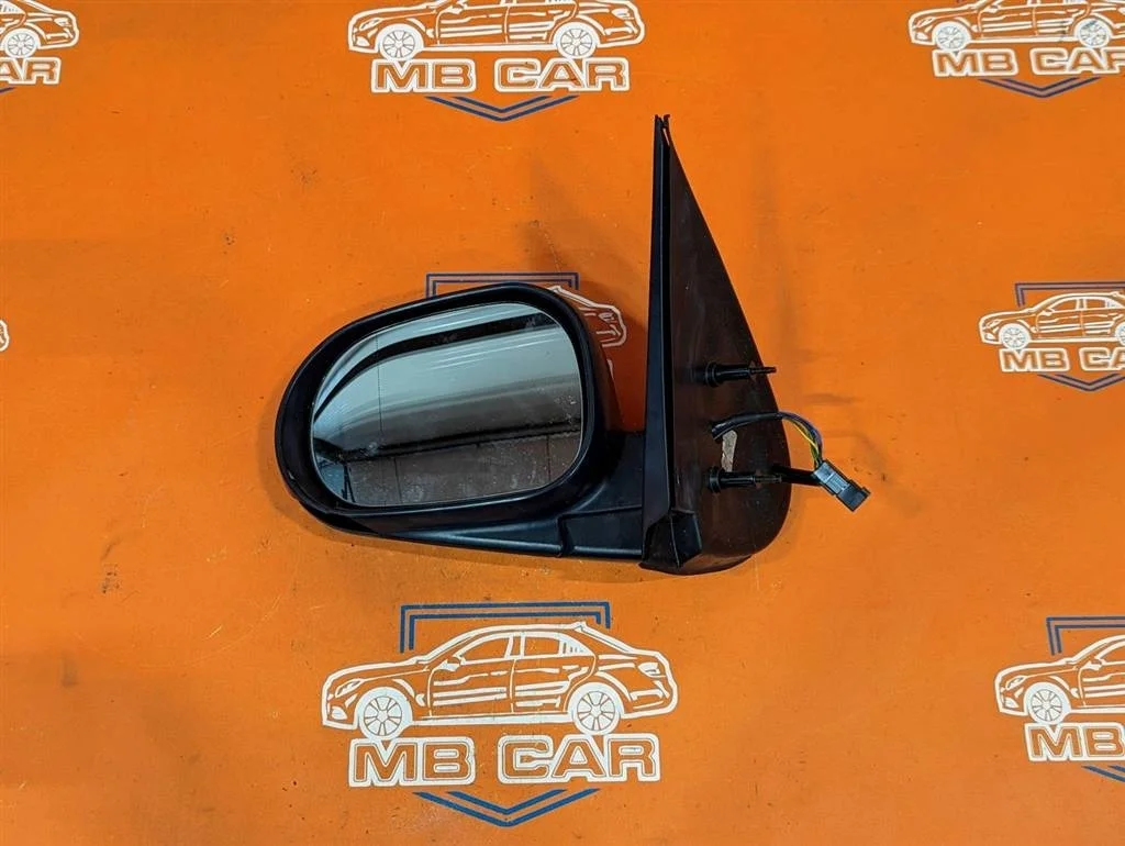 Зеркало левое Mercedes-Benz