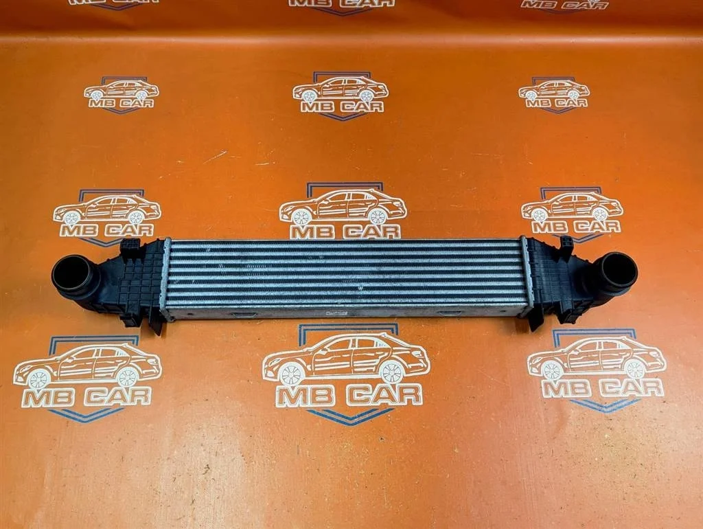 Интеркулер Mercedes-Benz