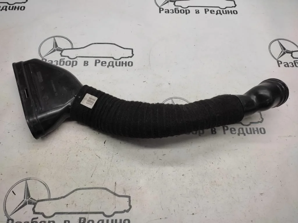 Патрубок воздушный Mercedes-Benz