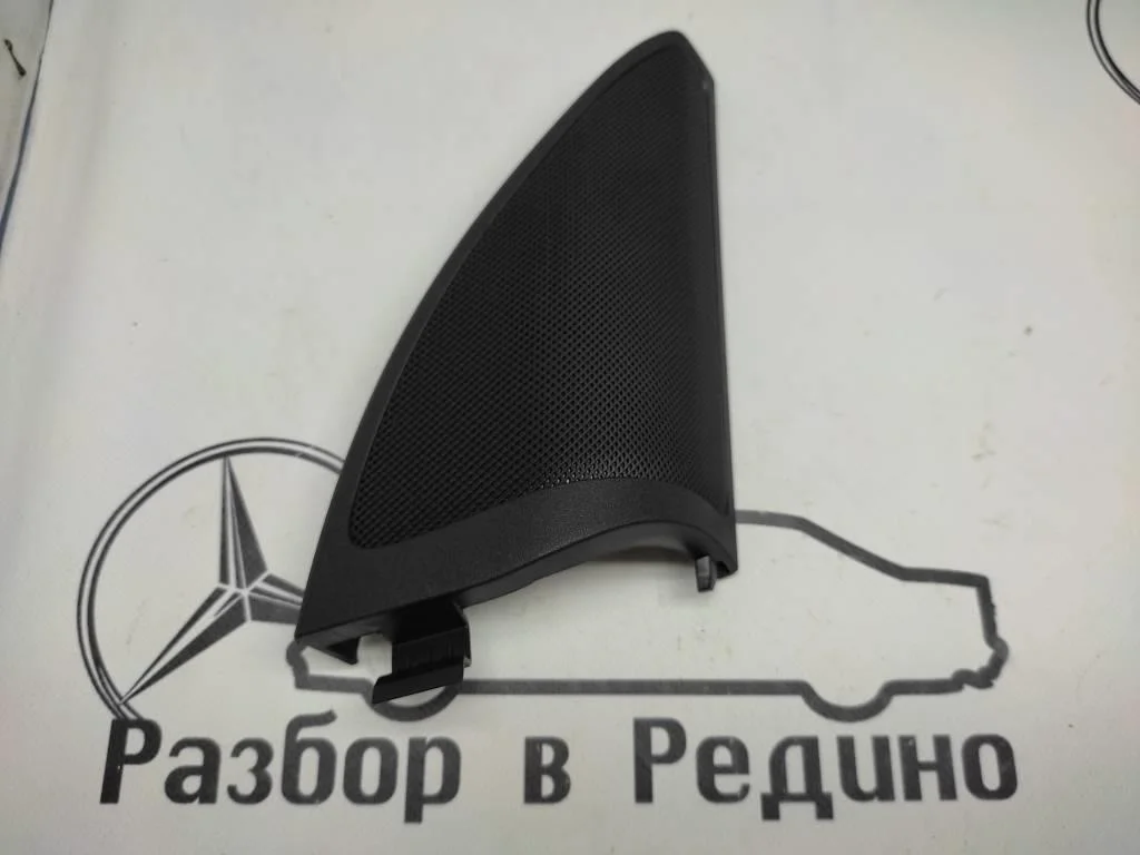 Уголок зеркала Mercedes-Benz