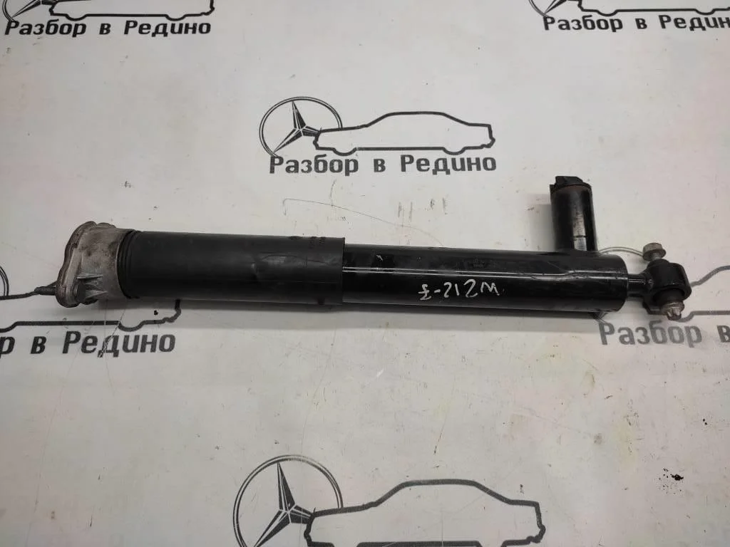 Амортизатор задний Mercedes-Benz