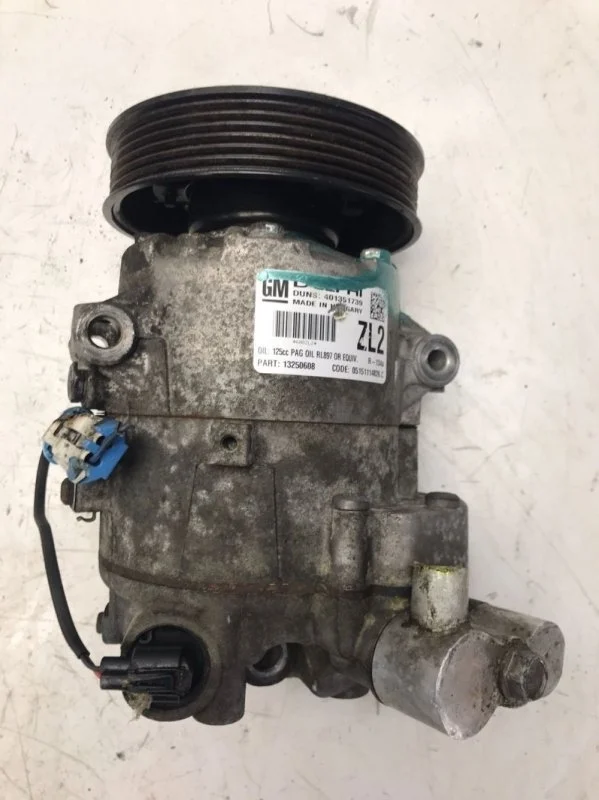 Компрессор кондиционера Opel Corsa D рестайлинг 2 2011—2014 95516234 A14XER