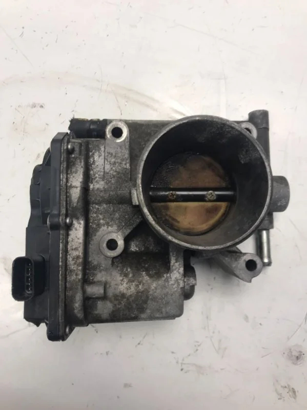 Заслонка дроссельная электрическая Mazda 6 GG рестайлинг 2005—2008 L3G213640A L8