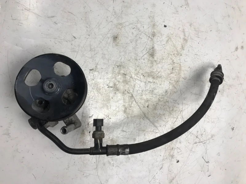 Насос гидроусилителя руля Hyundai Santa Fe 2 2005—2010 571002B000 G6EA