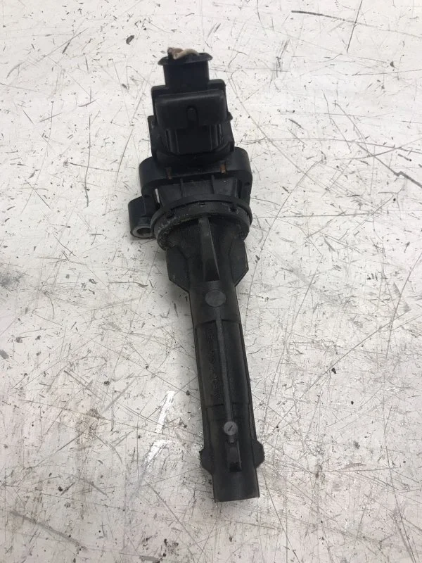 Катушка зажигания Toyota Corolla X 2006—2013 9091902252 150 1ZRFE