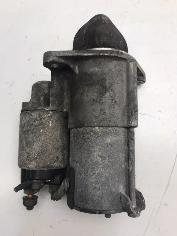 Стартер Opel Astra H 2004—2007 55556092 Z16XER