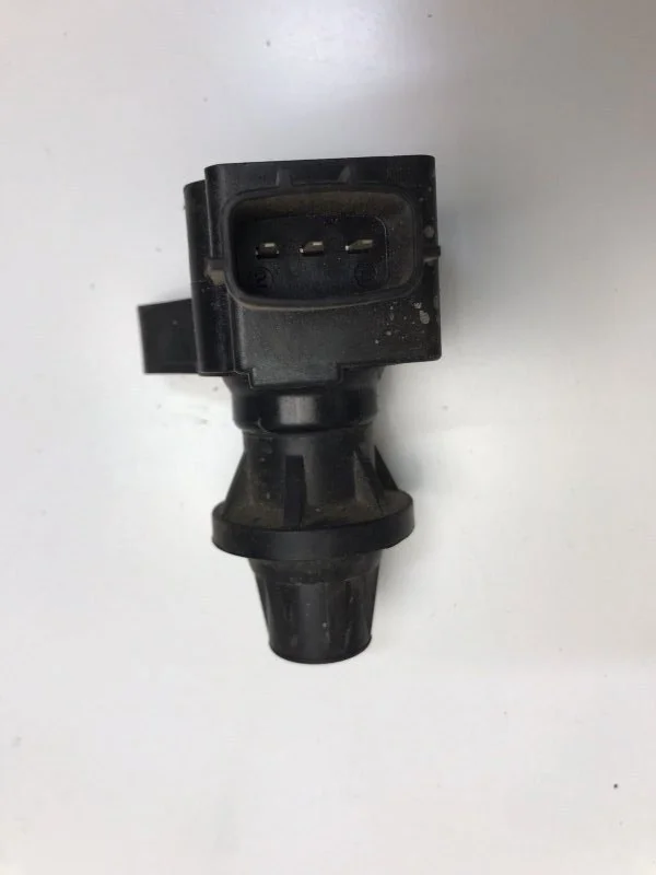 Катушка зажигания Mazda 6 2005-2008 L3G218100B GG L8