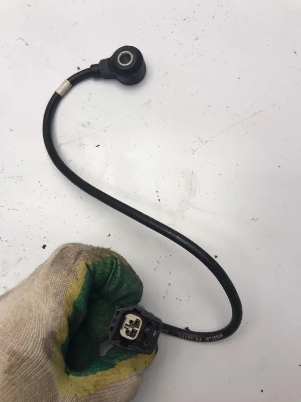 Датчик детонации Ford Focus 2004-2008 1141998 HWDA