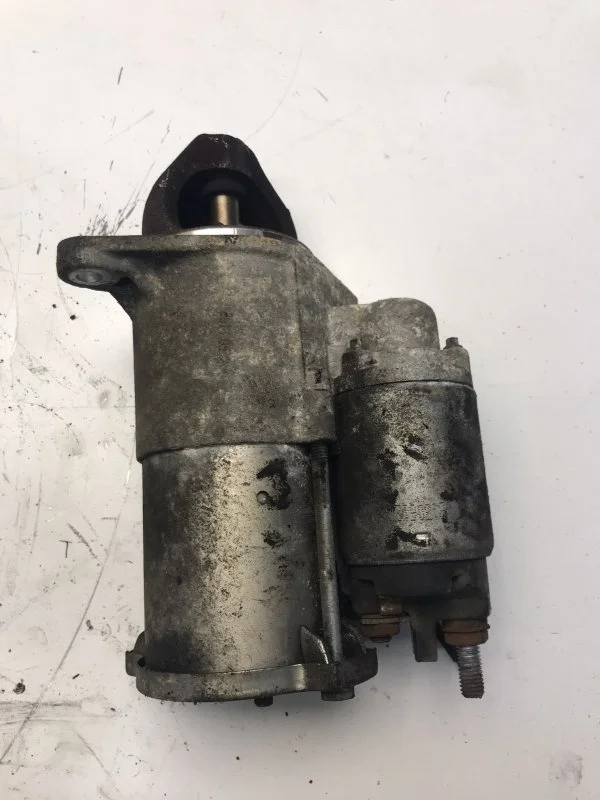 Стартер Opel Astra J 2012-2015 55576980 A16XER