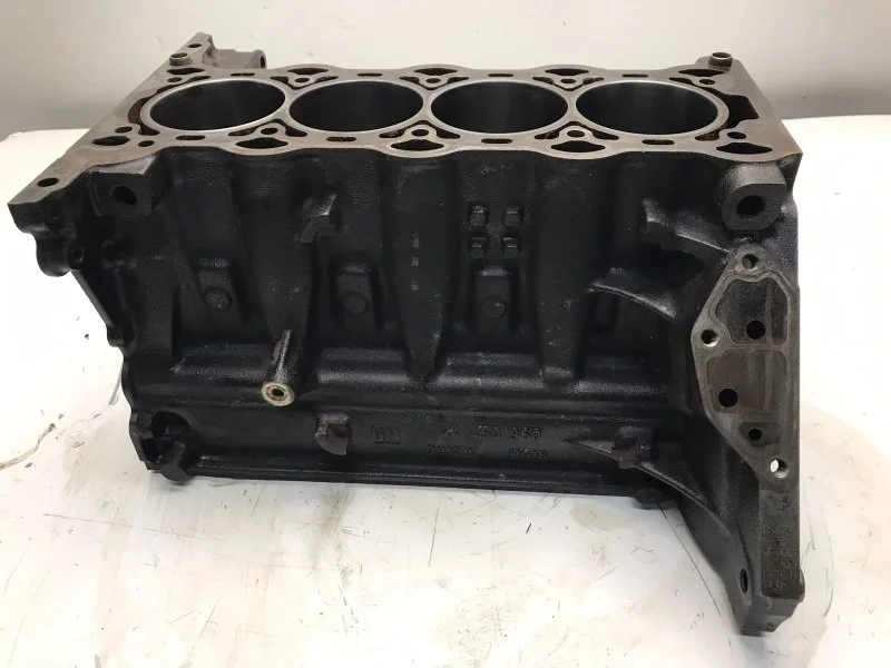 Блок цилиндров Opel Astra H 2004—2007 93177864 Z14XEP