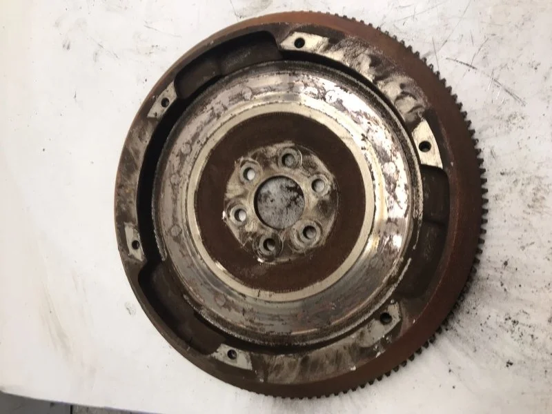 Маховик Opel Corsa D 2006—2010 90536140 Z10XEP