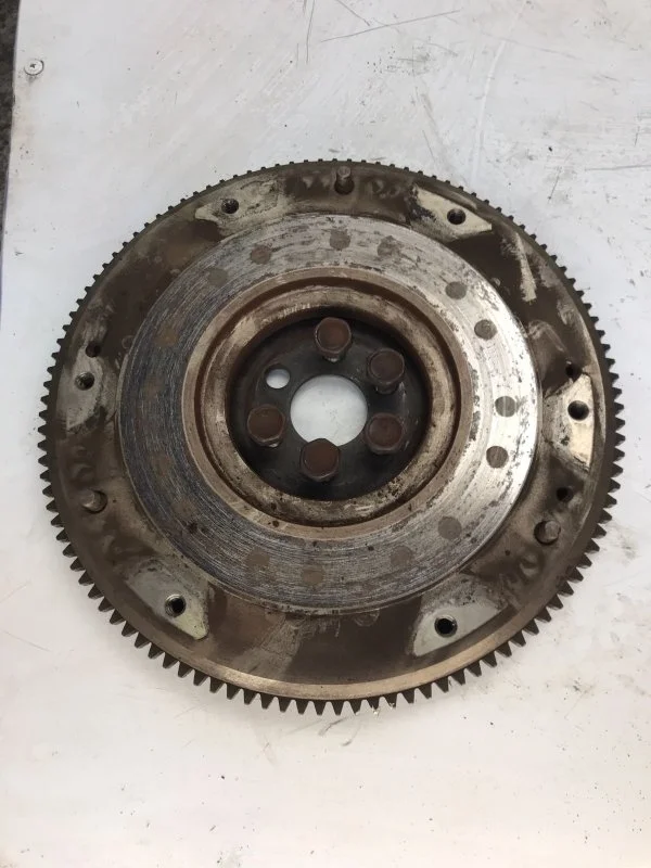 Маховик Mazda 3 2003-2006 Z60111500A BK Z6