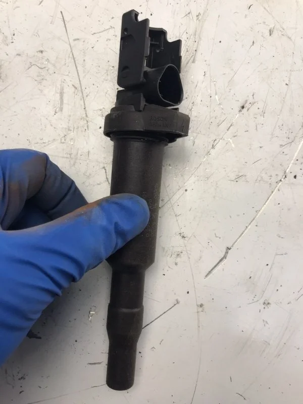 Катушка зажигания Peugeot 308 1 2007—2011 597064 EP6