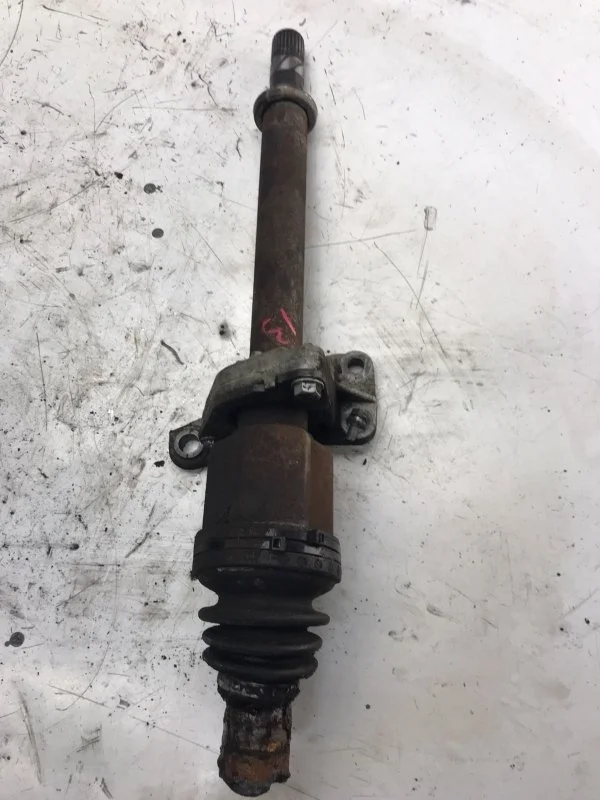 Вал промежуточный Renault Logan 2004-2016 8200375538 K4M782