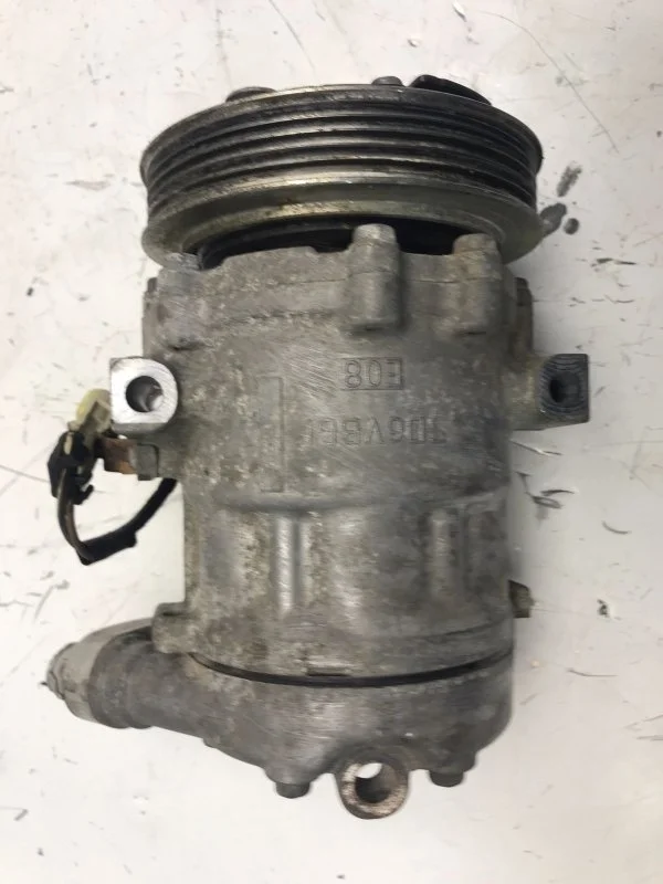 Компрессор кондиционера Opel CORSA C 2003—2006 93176863 Z12XEP