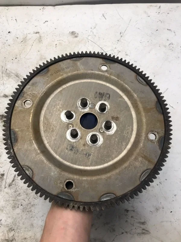 Маховик Ford Focus 2 2005—2008 1253982 AODA