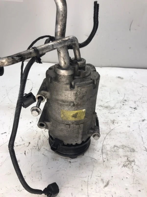 Компрессор кондиционера Ford C-MAX 2003-2010 1673990 KKDA