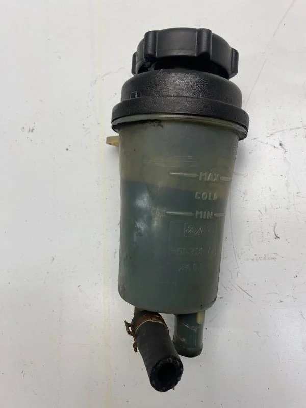 Бачок гидроусилителя руля Ford Focus 2 2005—2008