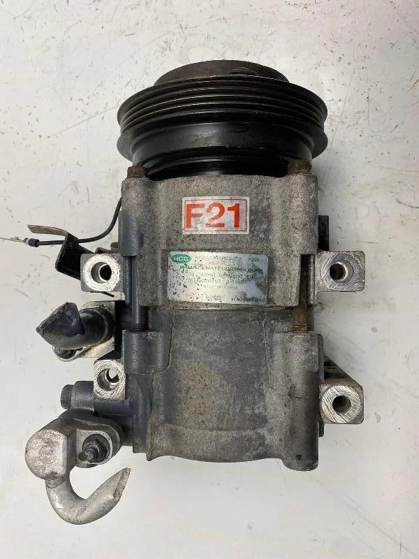 Компрессор кондиционера Hyundai Tucson 2004-2008 977012D700 G4GC