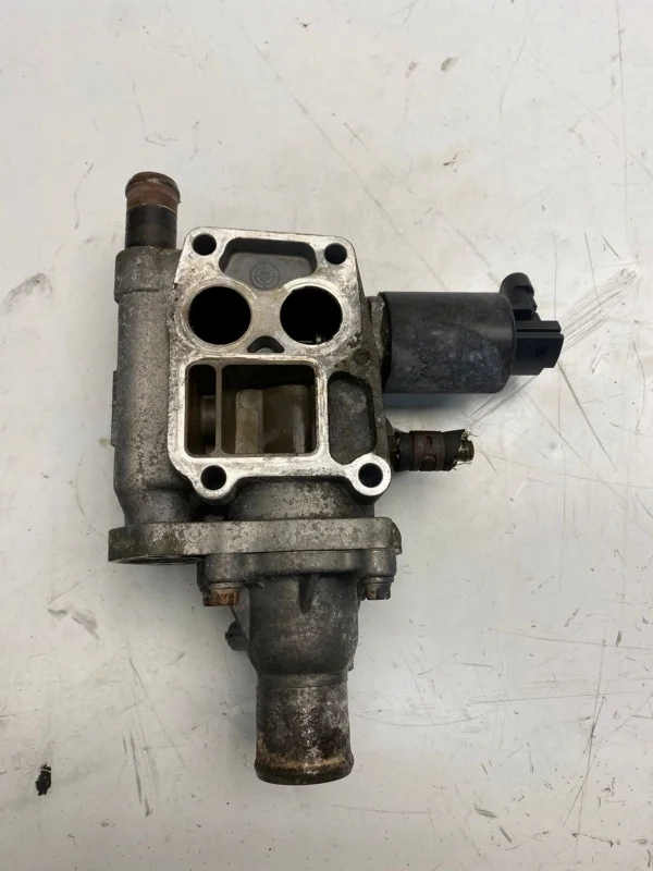 Корпус термостата Opel Astra H 2004—2008