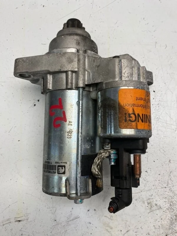 Стартер Volkswagen Golf Mk5 2003-2009