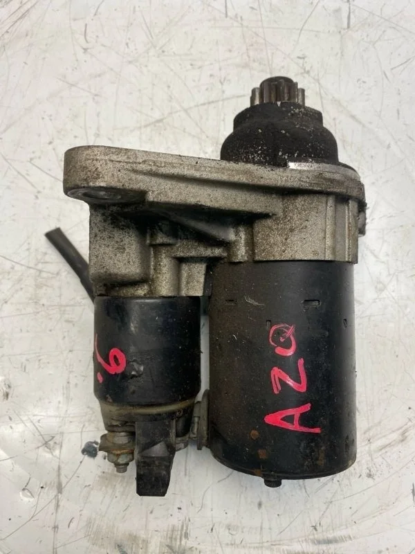 Стартер Skoda Fabia 1999-2007 02T911023G AZQ, передний