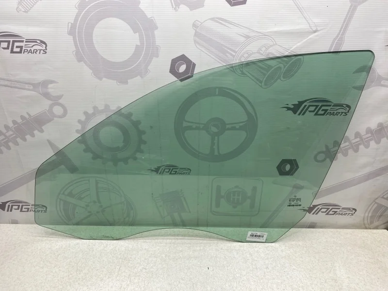 Стекло передней левой двери Mercedes-benz 2008 W211