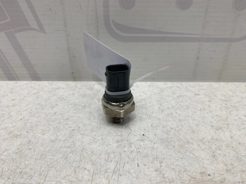 Датчик давления выхлопных газов Mercedes-benz W204