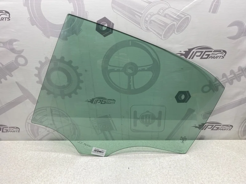 Стекло задней левой двери опускное Mercedes-benz 2014 W212