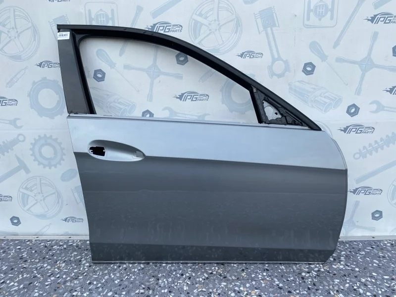 Дверь передняя правая Mercedes-benz 2013 W212