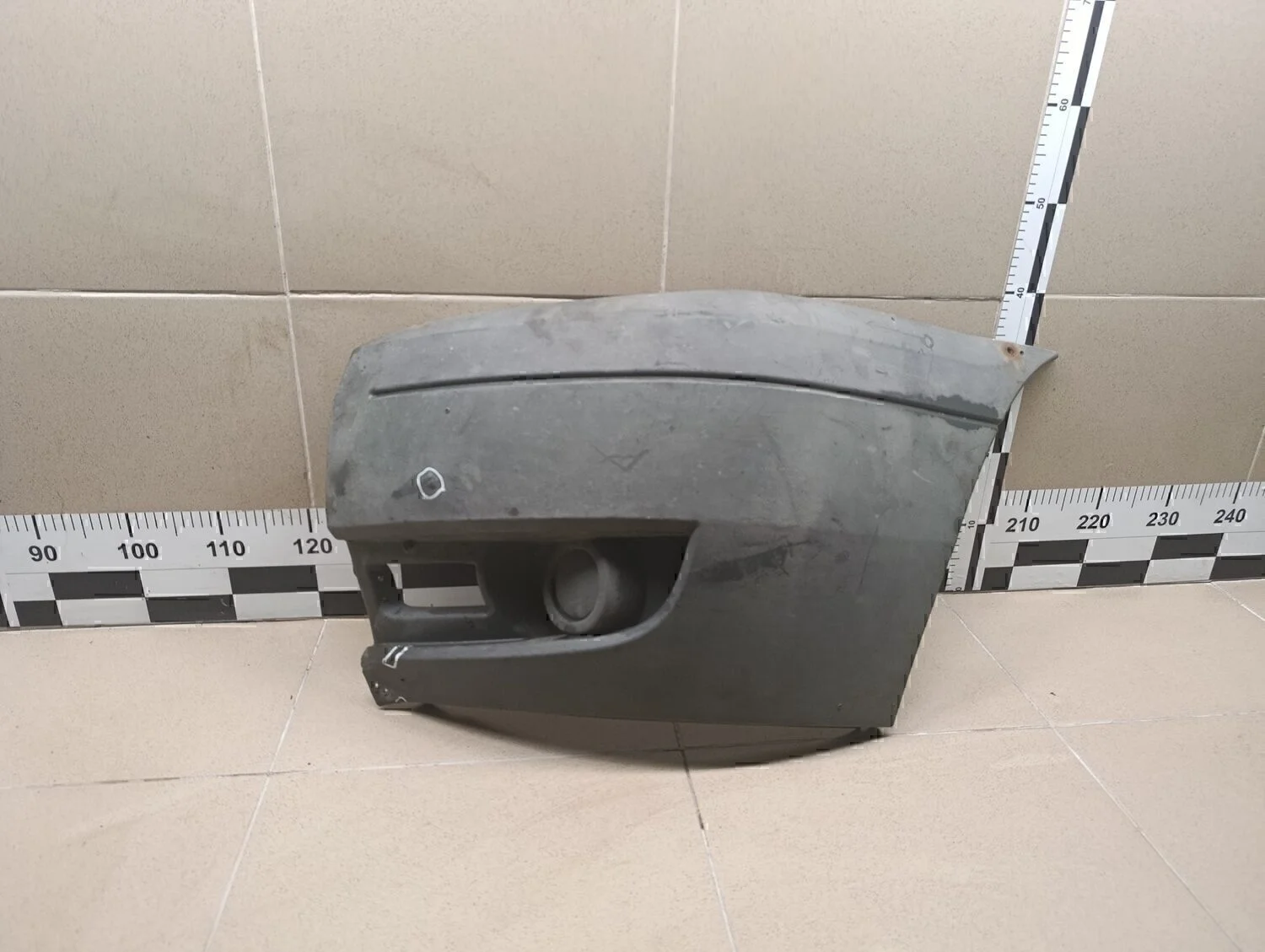 Накладка переднего бампера левая Transit 2006-2013