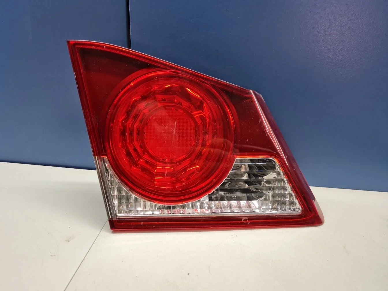 Фонарь в крышку левый для Honda Civic 4D 2006-2012