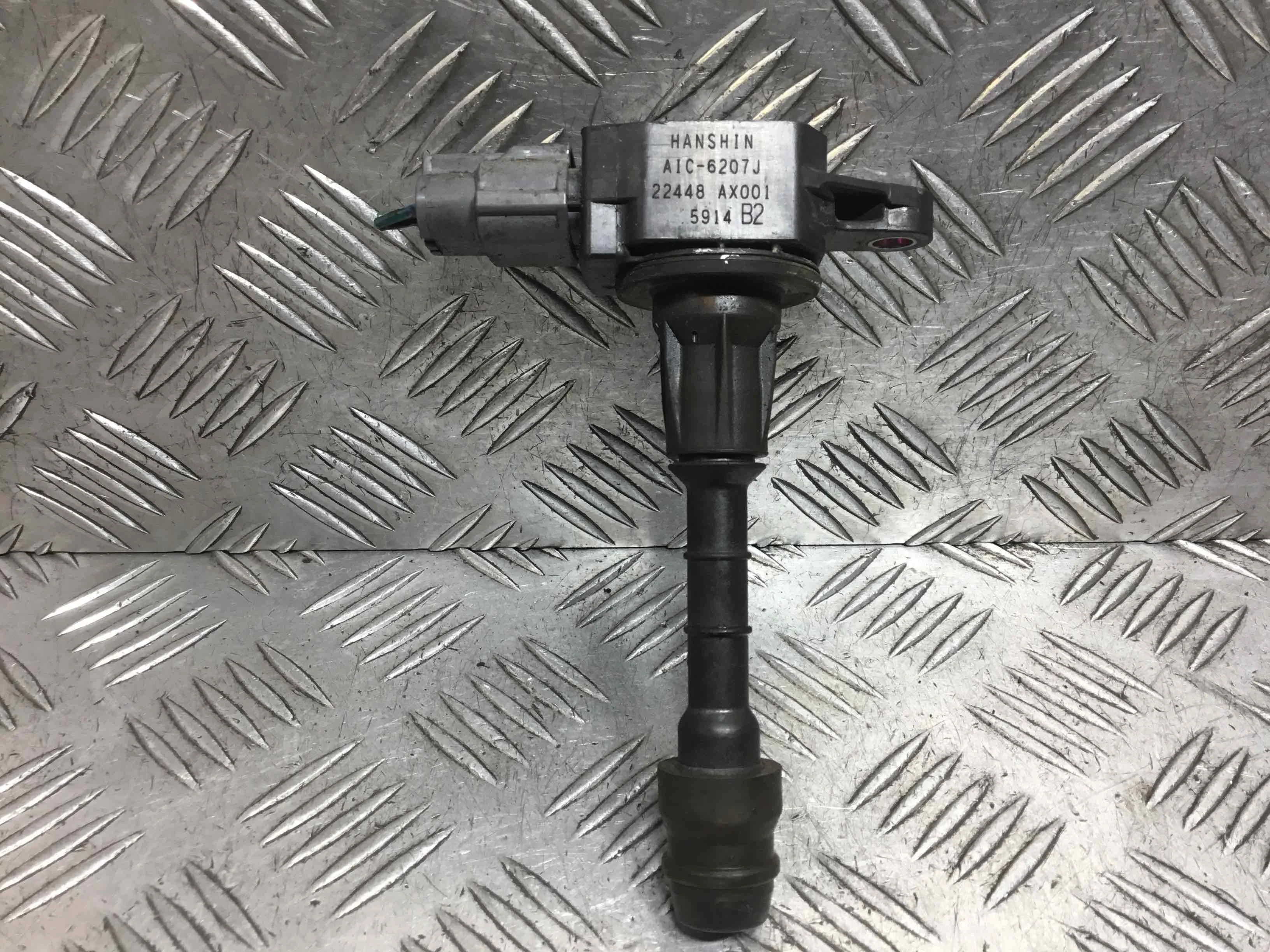 Катушка зажигания Nissan Micra K12 (2002-2010) бензин 1.2  Механика Х/б