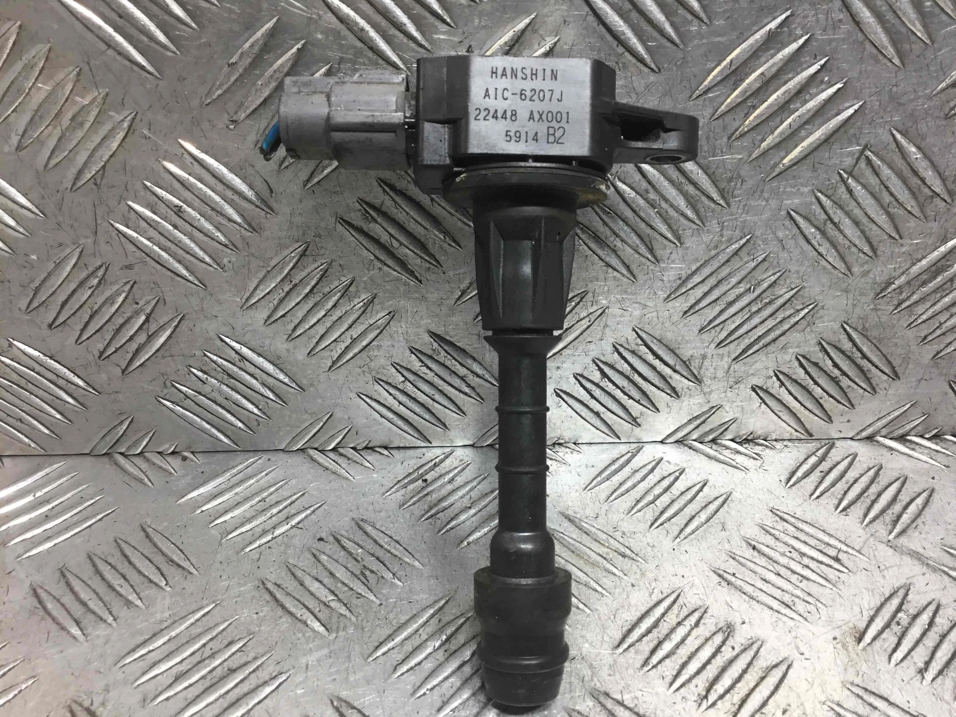 Катушка зажигания Nissan Micra K12 (2002-2010) бензин 1.2  Механика Х/б