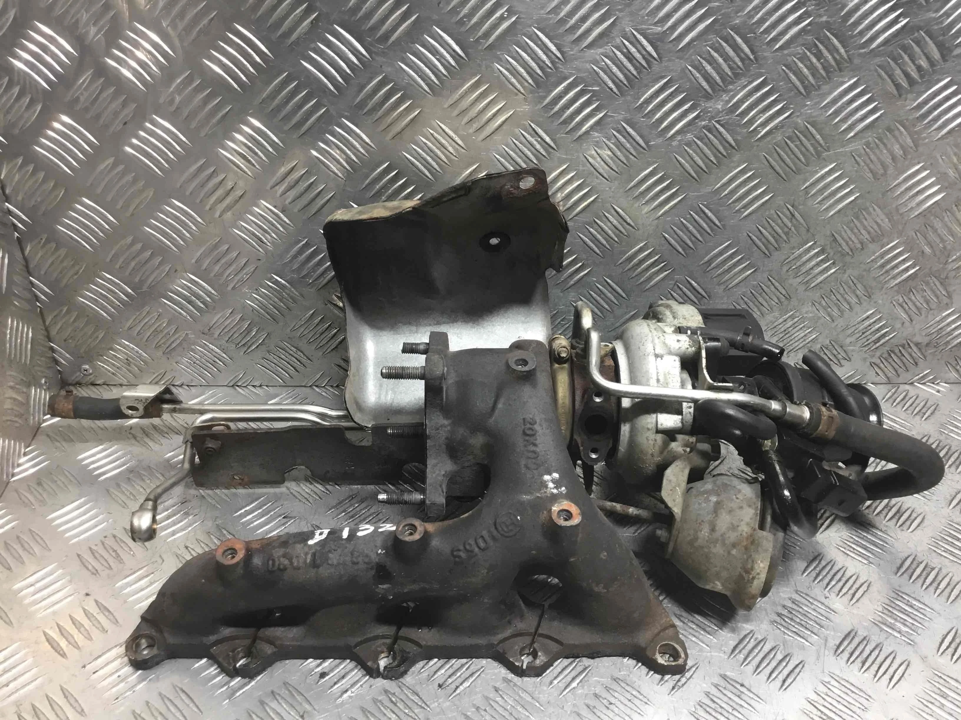 Турбина Volkswagen Golf 6 поколение (2008-2015) бензин 1.4 TSI Механика Универсал