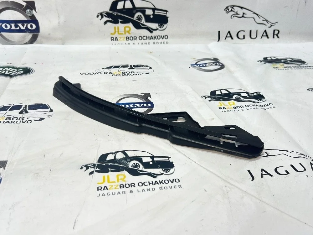 Кронштейн бампера правый  Volvo S40 V50 2007-2012 V50 I рестайлинг (2007—2012)  2008