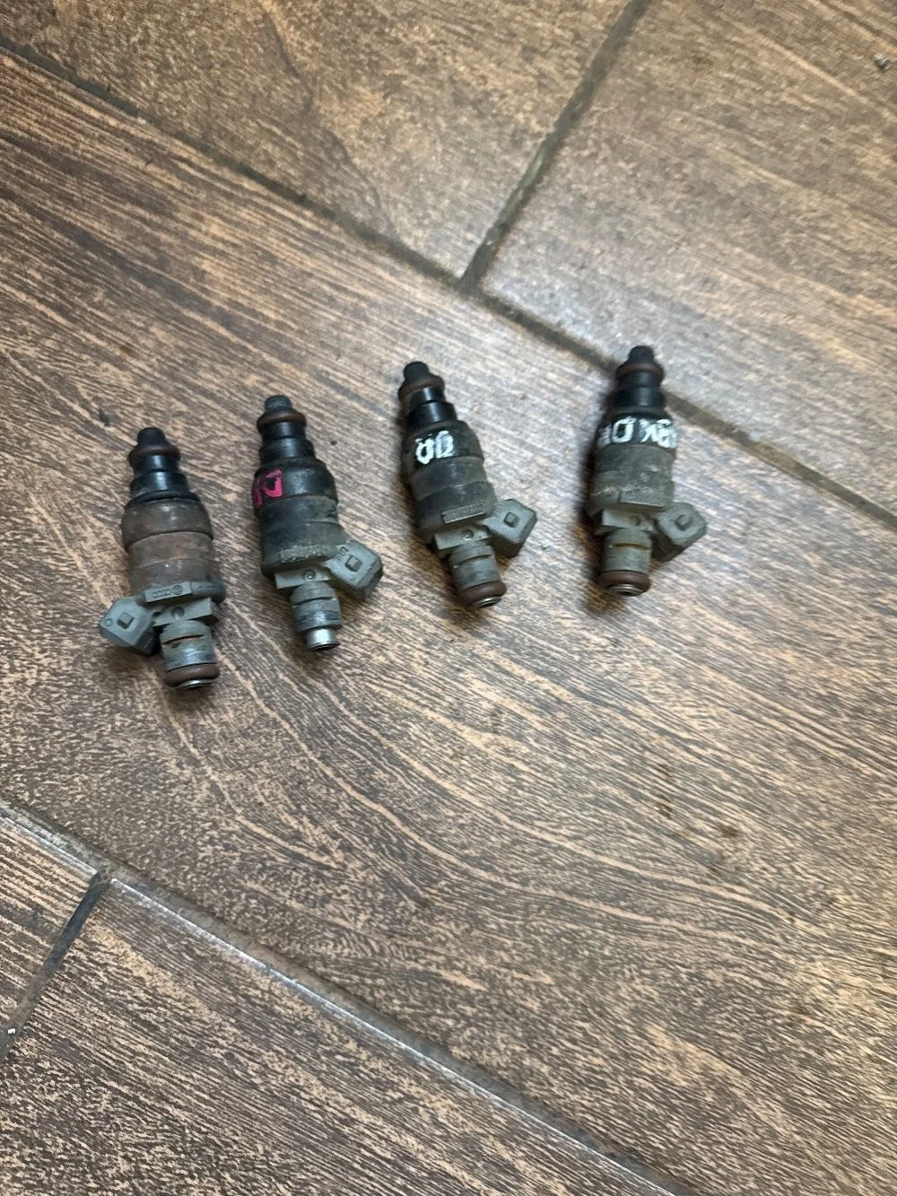 Форсунка топливная Audi 80 B4 (1991—1996)