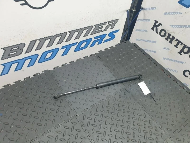 Амортизатор капота BMW 3 2008 E92
