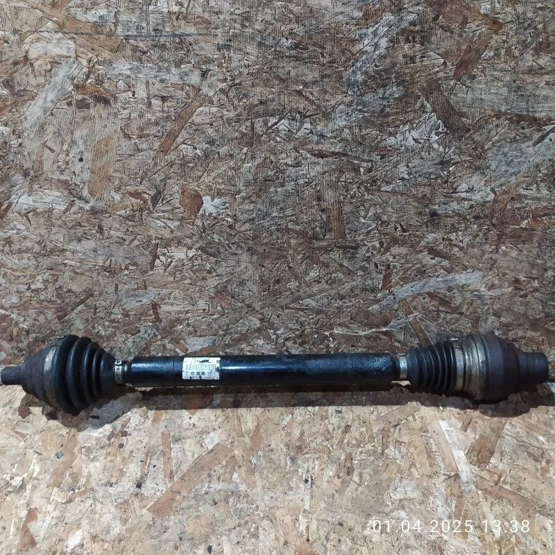 Привод Volkswagen Golf 5 2009 AJ5