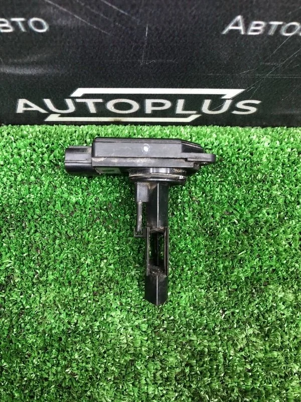 Датчик массового расхода воздуха Mitsubishi Lancer 2009 MR985187 X СЕДАН 1.8 4B10