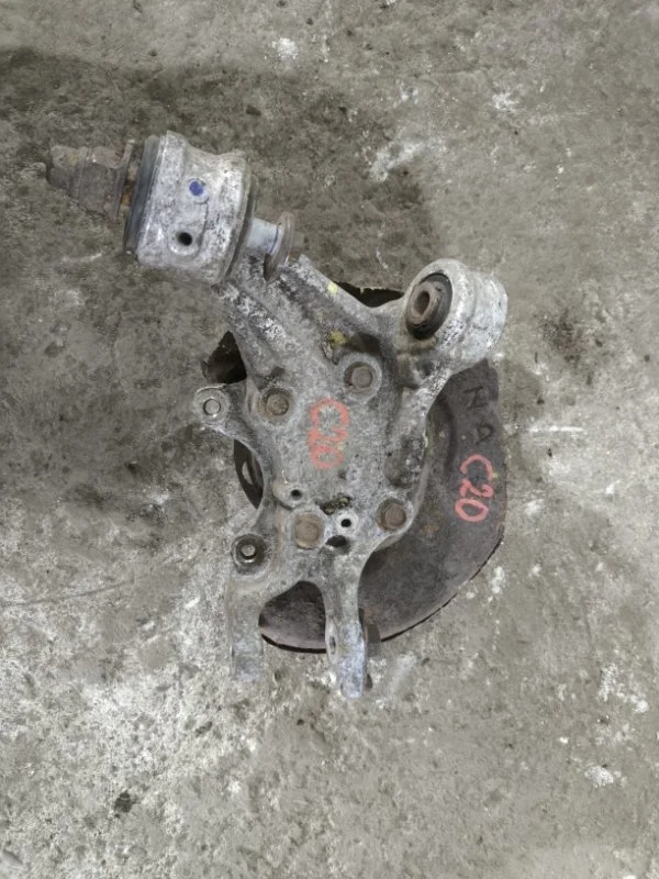 Кулак задний правый Honda Civic Viii (2005-2011) 2008 52210SNAA50 1.3 I LDA2 GIBRID