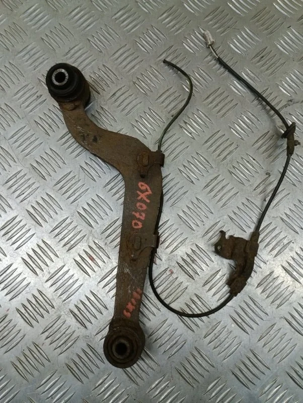 Рычаг задний Toyota Rav 4 (Ca40) (2012-2019) 2014 4879042020 2.0 D 1ADFTV