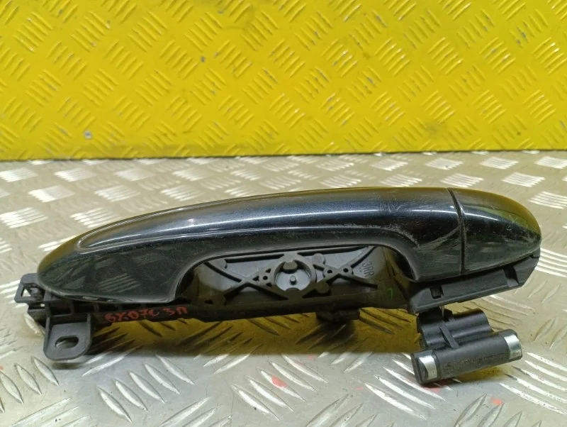 Ручка двери наружная задняя правая Toyota Rav 4 (Ca40) (2012-2019) 2014 6921142040 2.0 D 1ADFTV